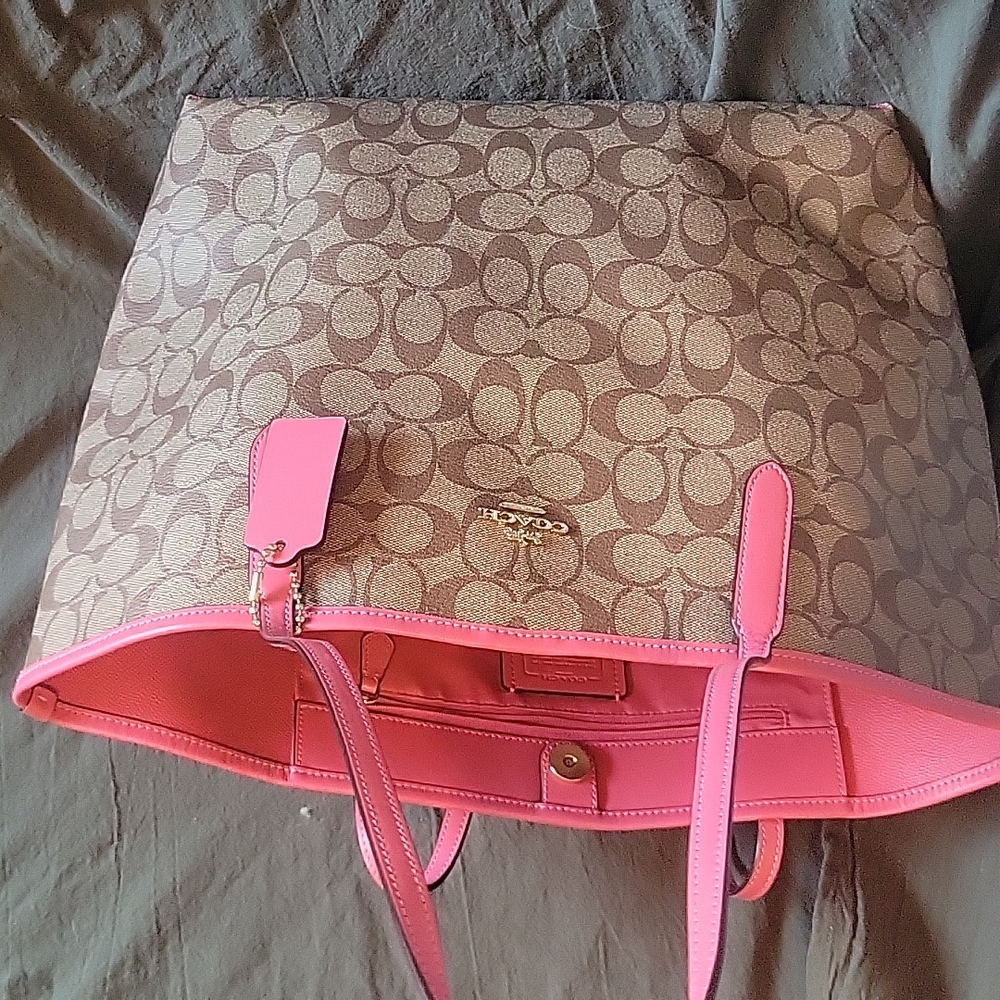 Coach tote